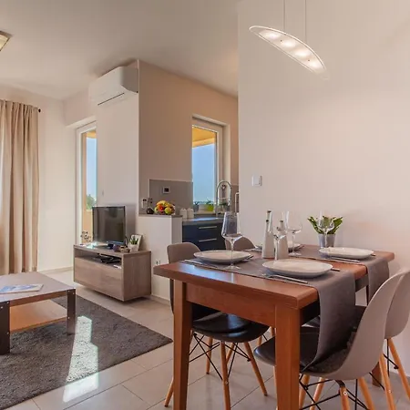 Leni Apartamento